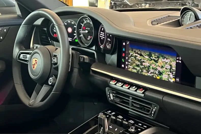Porsche 992 din 2025 cu 6.900 km - oferta POR255065 - foto 17