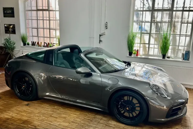 Porsche 992 din 2025 cu 6.900 km - oferta POR255065 - foto 24