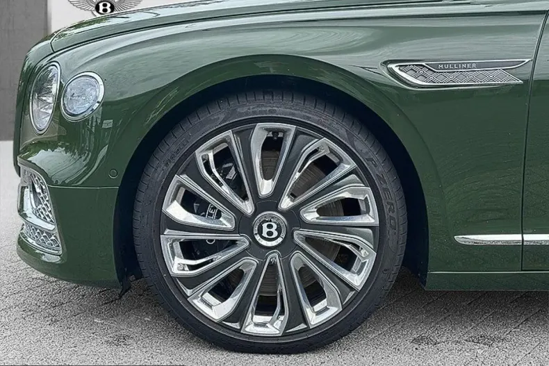 Bentley Flying Spur din 2023 cu 24.480 km - oferta BEN255073 - foto 4