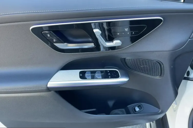 Mercedes-Benz GLC 220 (Clasa GLC) din 2026 cu 33.615 km - oferta MER255077 - foto 13