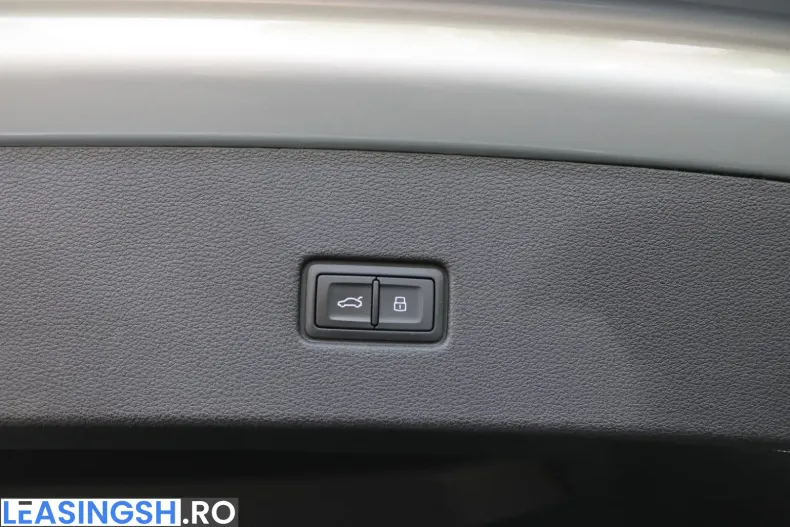 Audi RSQ8 din 2025 cu 9.990 km - oferta AUD255080 - foto 24