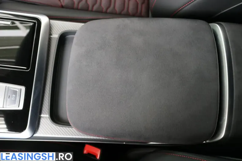 Audi RSQ8 din 2025 cu 9.990 km - oferta AUD255080 - foto 40