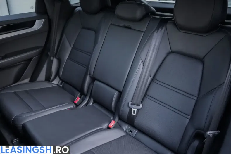 Porsche Cayenne din 2024 cu 42.000 km - oferta POR255087 - foto 21