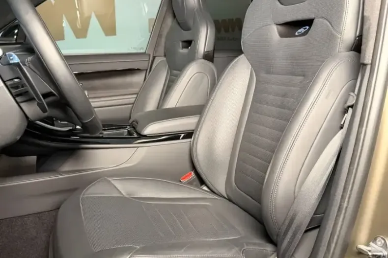 Land Rover Range Rover Sport din 2024 cu 28.000 km - oferta LAN255088 - foto 6