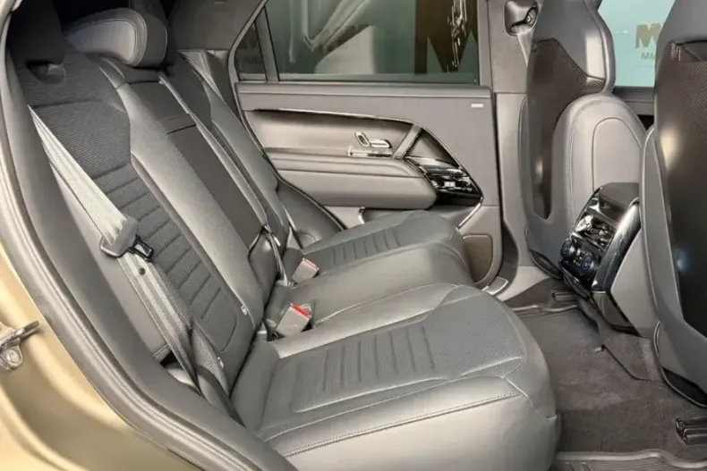 Land Rover Range Rover Sport din 2024 cu 28.000 km - oferta LAN255088 - foto 13