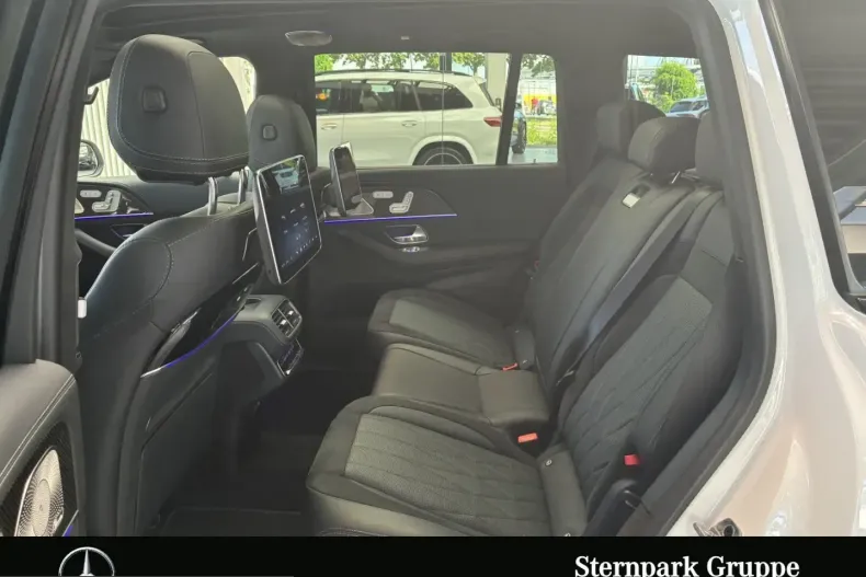 Mercedes-Benz GLS 63 AMG (Clasa GLS) din 2025 cu 20.000 km - oferta MER255089 - foto 10