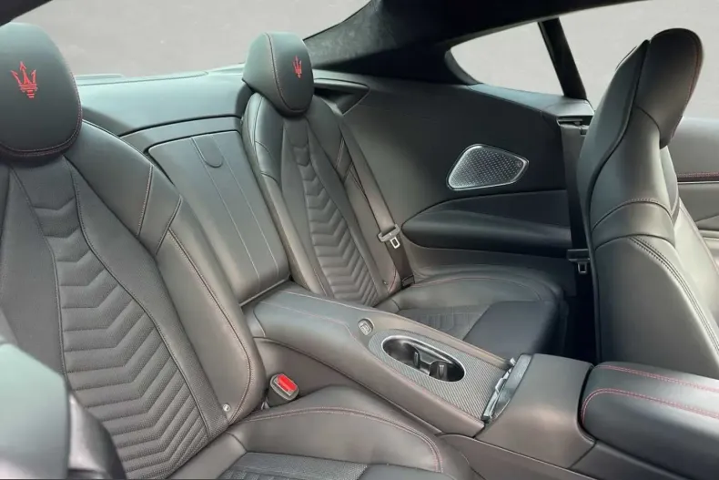 Maserati Granturismo din 2023 cu 16.790 km - oferta MAS255097 - foto 10