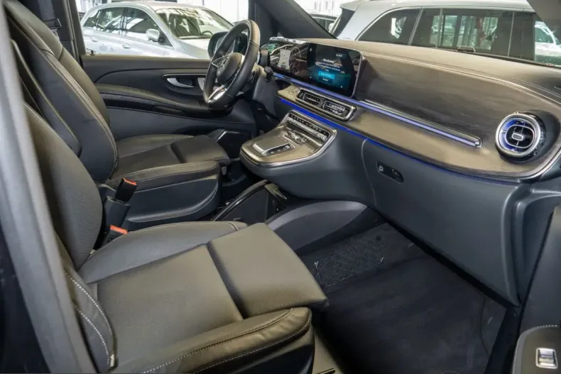 Mercedes-Benz V 300 (Clasa V) din 2025 cu 20.000 km - oferta MER255098 - foto 2