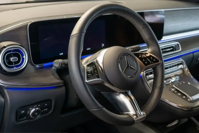 Mercedes-Benz V 300 (Clasa V) din 2025 cu 20.000 km - oferta MER255098 - foto 15