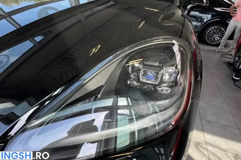 Porsche Cayenne din 2023 cu 32.700 km - oferta POR255104 - foto 7