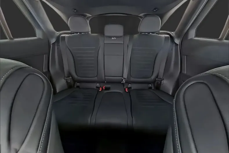 Mercedes-Benz GLC 200 (Clasa GLC) din 2025 cu 21.900 km - oferta MER255108 - foto 9