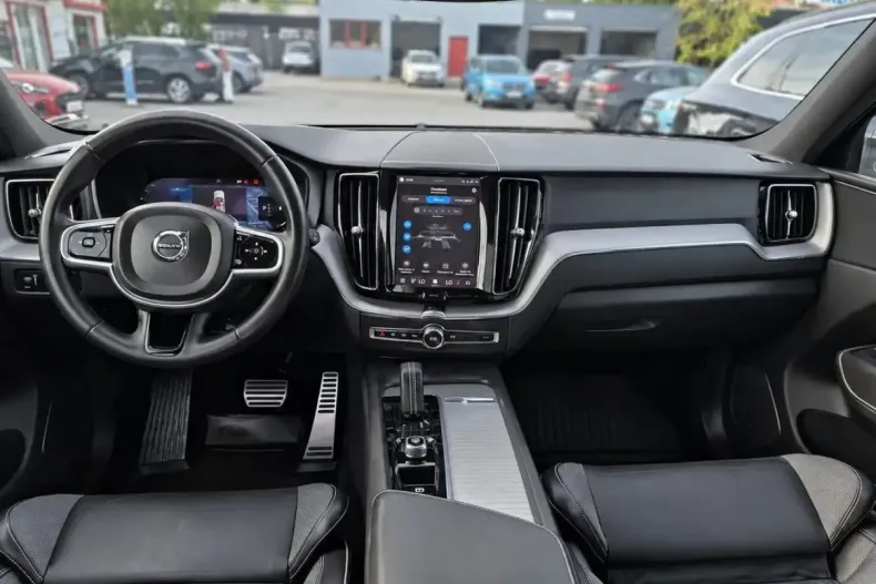 Volvo XC60 din 2021 cu 87.289 km - oferta VOL255115 - foto 20
