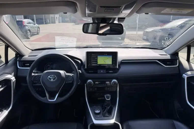 Toyota RAV4 din 2022 cu 63.475 km - oferta TOY255116 - foto 8