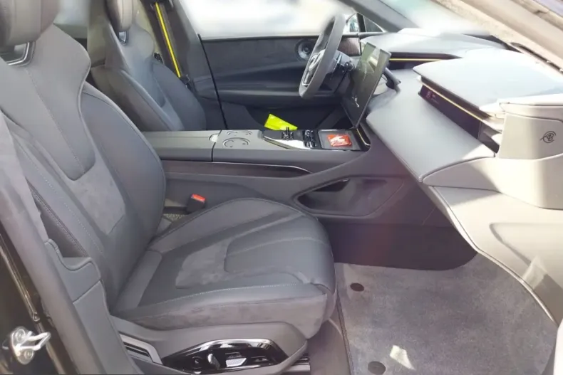 Lotus Emeya din 2025 cu 19.900 km - oferta LOT255120 - foto 14