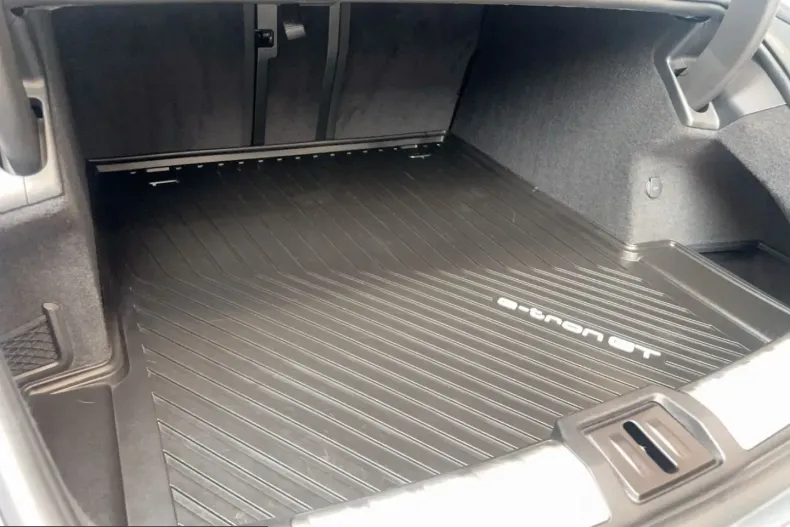 Audi RS din 2024 cu 26.196 km - oferta AUD255121 - foto 19
