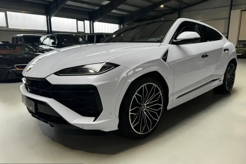Lamborghini Urus din 2025 cu 29.006 km - oferta LAM255139 - foto 1