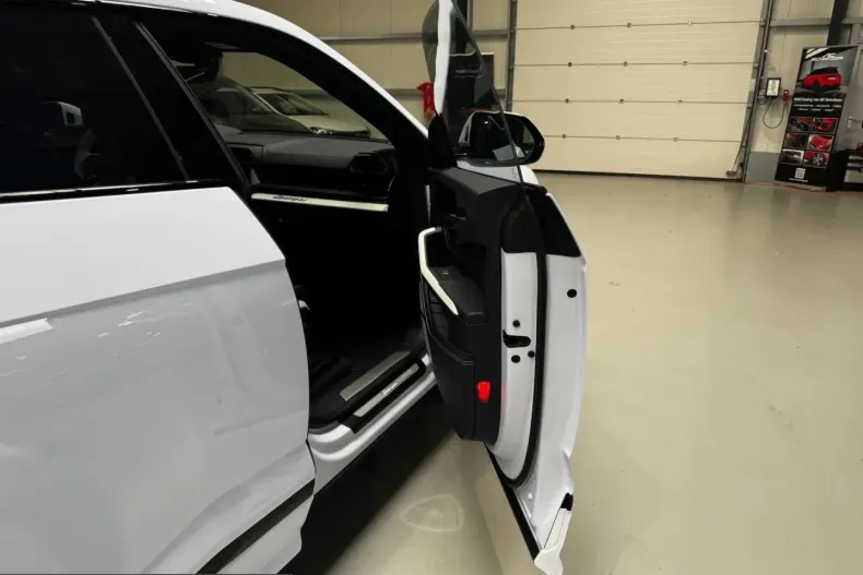 Lamborghini Urus din 2025 cu 29.006 km - oferta LAM255139 - foto 19