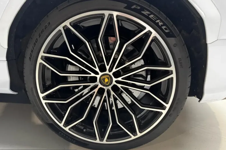 Lamborghini Urus din 2025 cu 29.006 km - oferta LAM255139 - foto 32