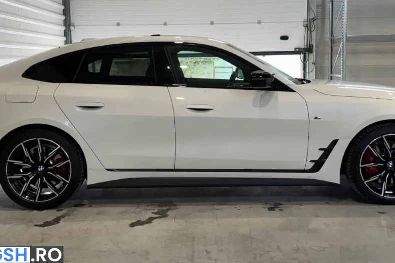 BMW M440 (Seria 4) din 2024 cu 35.022 km - oferta BMW255147 - foto 2