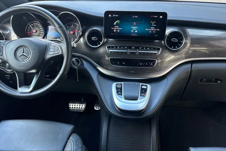 Mercedes-Benz V 300 (Clasa V) din 2022 cu 40.417 km - oferta MER255150 - foto 9