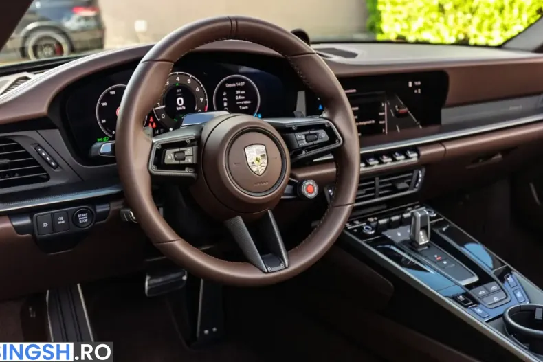 Porsche 911 din 2026 cu 1.001 km - oferta POR255157 - foto 8