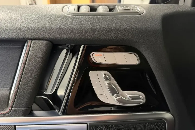 Mercedes-Benz G 350 (Clasa G) din 2021 cu 99.950 km - oferta MER255161 - foto 18
