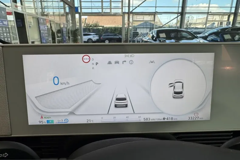 Hyundai IONIQ 5 din 2023 cu 33.226 km - oferta HYU255169 - foto 25