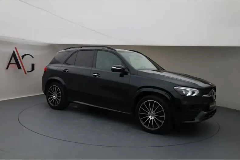 Mercedes-Benz GLE 400 (Clasa GLE) din 2023 cu 85.650 km - oferta MER255183 - foto 1