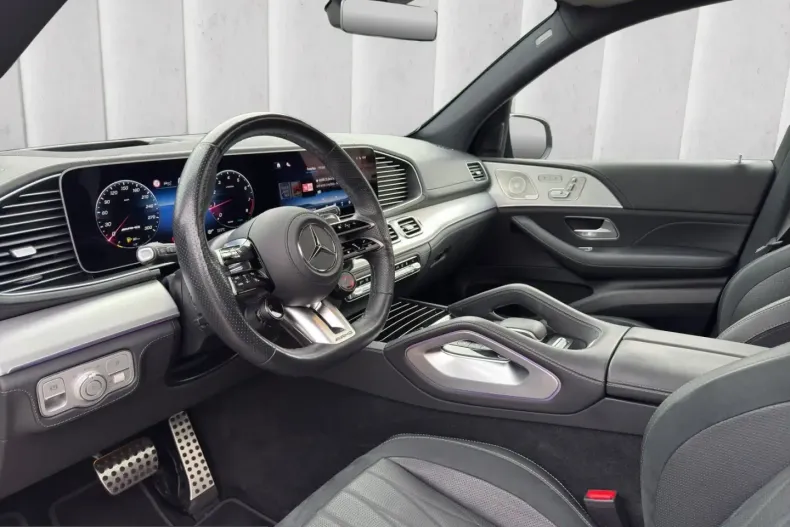 Mercedes-Benz GLE 63 AMG (Clasa GLE) din 2025 cu 25.489 km - oferta MER255189 - foto 10