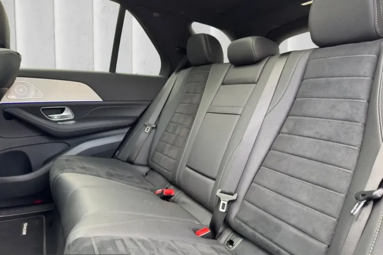 Mercedes-Benz GLE 350 (Clasa GLE) din 2025 cu 27.690 km - oferta MER255190 - foto 13