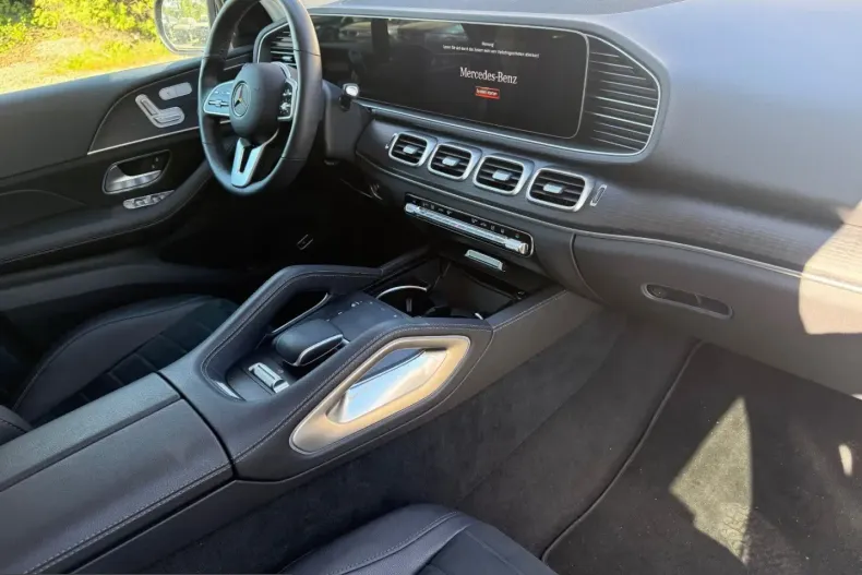Mercedes-Benz GLE 350 (Clasa GLE) din 2023 cu 81.350 km - oferta MER255193 - foto 9