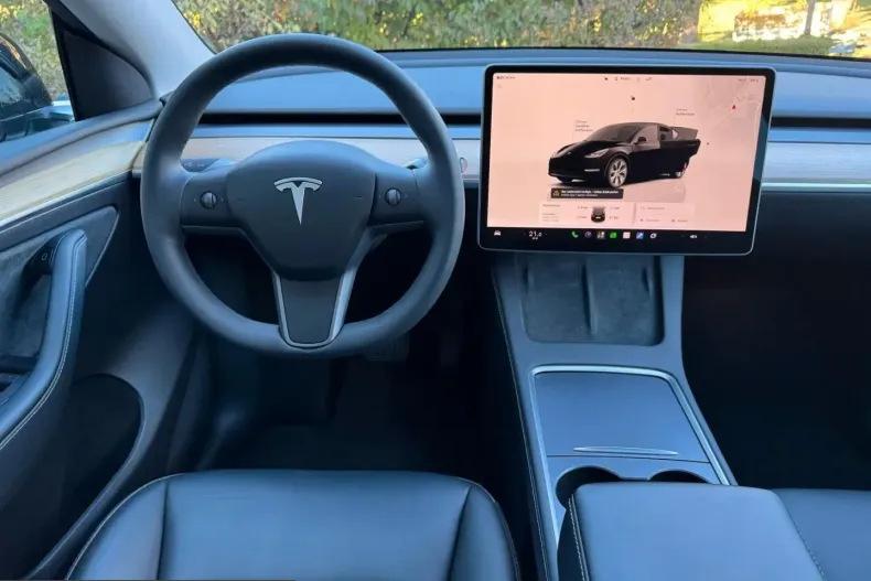 Tesla Model Y din 2023 cu 54.635 km - oferta TES255197 - foto 8