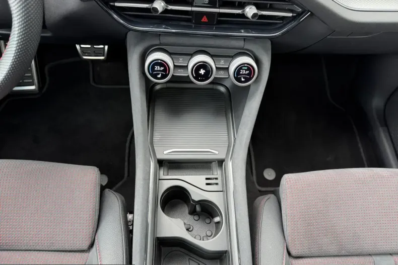Skoda Kodiaq din 2025 cu 26.880 km - oferta SKO255199 - foto 8