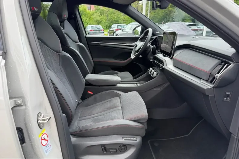 Skoda Kodiaq din 2025 cu 26.880 km - oferta SKO255199 - foto 12