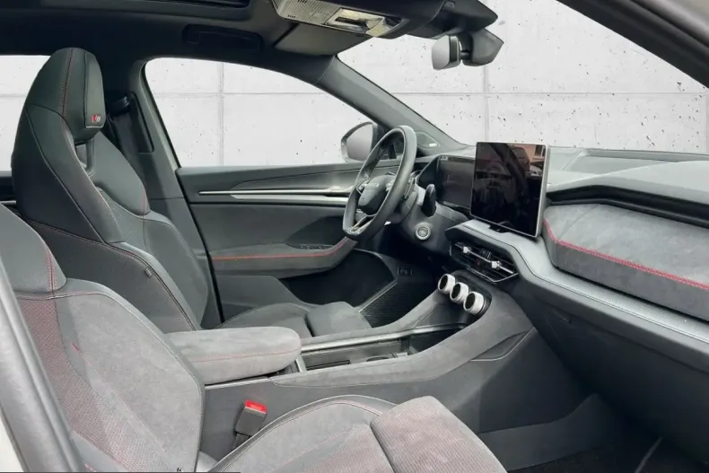 Skoda Kodiaq din 2025 cu 28.282 km - oferta SKO255200 - foto 11