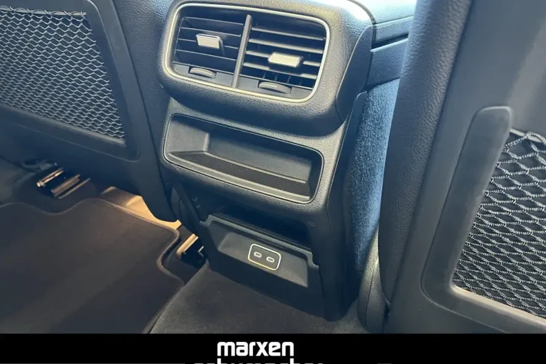 Mercedes-Benz GLE 450 (Clasa GLE) din 2024 cu 24.672 km - oferta MER255206 - foto 21