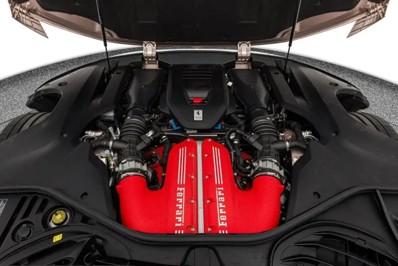 Ferrari 12Cilindri din 2025 cu 8.000 km - oferta FER255211 - foto 23