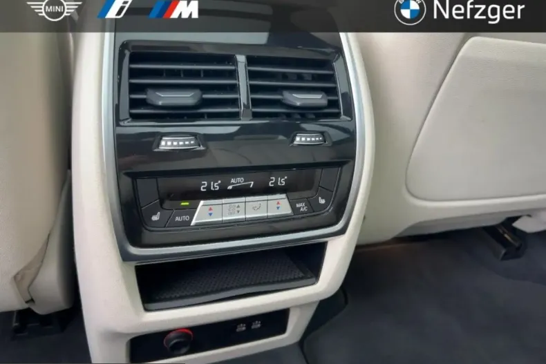 BMW X7 (Seria X) din 2023 cu 47.100 km - oferta BMW255218 - foto 20