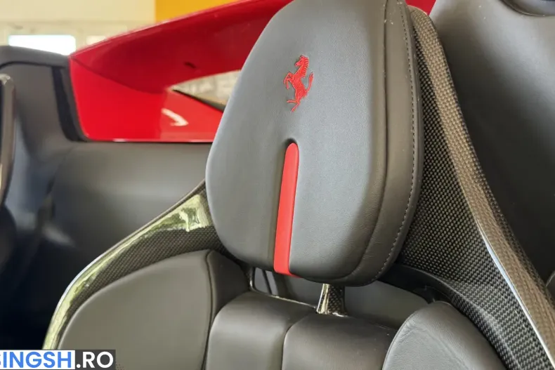 Ferrari 296 GTS din 2025 cu 9.000 km - oferta FER255221 - foto 3