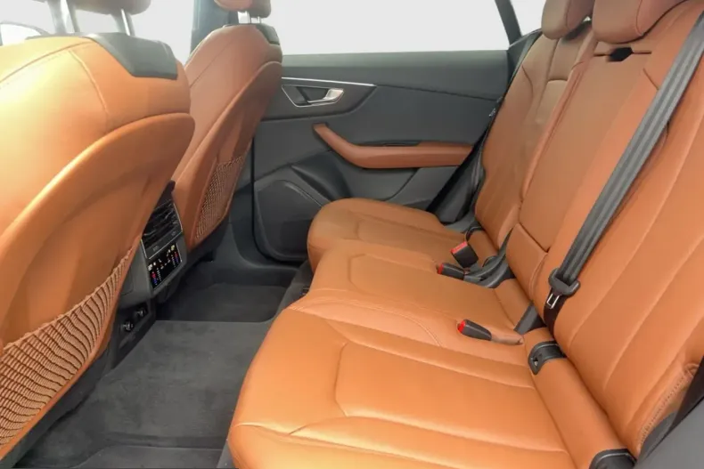 Audi Q8 din 2025 cu 10.000 km - oferta AUD255222 - foto 12