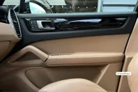 Porsche Cayenne din 2021 cu 99.999 km - oferta POR255229 - foto 21