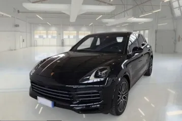 Porsche Cayenne din 2021 - oferta POR255231