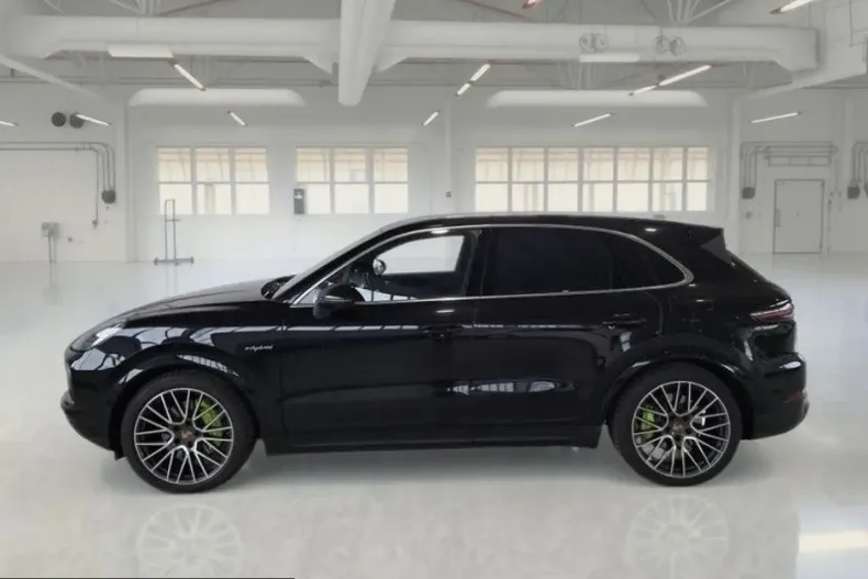 Porsche Cayenne din 2021 cu 81.822 km - oferta POR255231 - foto 5