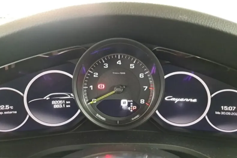 Porsche Cayenne din 2021 cu 81.822 km - oferta POR255231 - foto 8