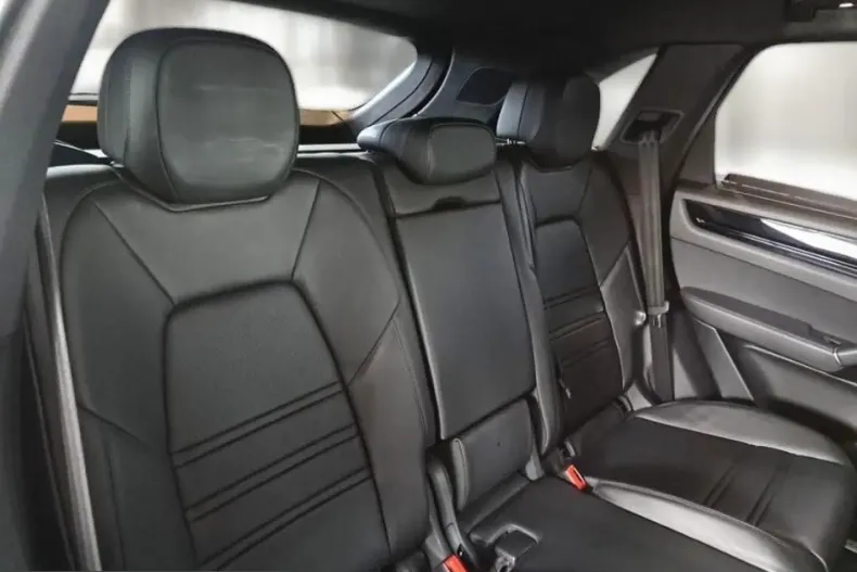 Porsche Cayenne din 2021 cu 81.822 km - oferta POR255231 - foto 11