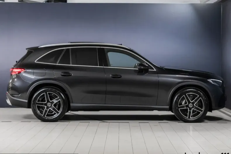 Mercedes-Benz GLC 200 (Clasa GLC) din 2025 cu 20.000 km - oferta MER255236 - foto 4
