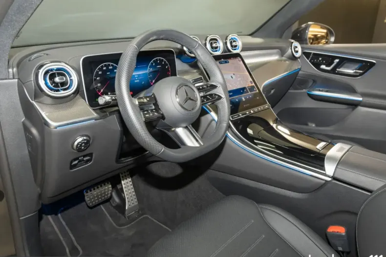 Mercedes-Benz GLC 200 (Clasa GLC) din 2025 cu 20.000 km - oferta MER255236 - foto 12