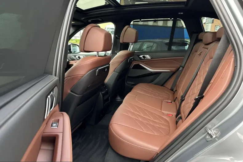 BMW X5 (Seria X) din 2023 cu 56.231 km - oferta BMW255237 - foto 18