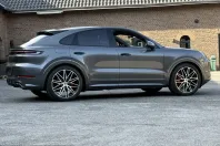 Porsche Cayenne din 2024 cu 6.620 km - oferta POR255240 - foto 16