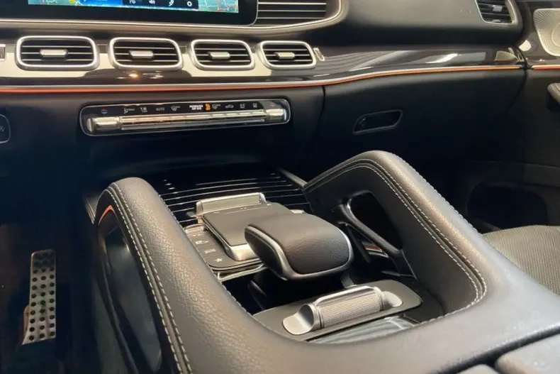 Mercedes-Benz GLE 400 (Clasa GLE) din 2022 cu 102.066 km - oferta MER255249 - foto 14